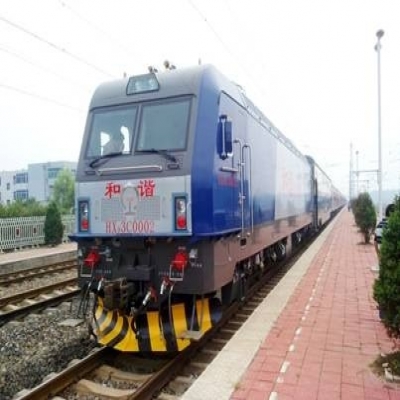 與大連機(jī)車廠攜手合作